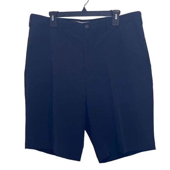 CUTTER & BUCK Navy Blue Golf Shorts Size 36 Tall - Picture 1 of 12